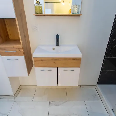 L'invention Poetique - T2 En Hyper Centre Abbeville